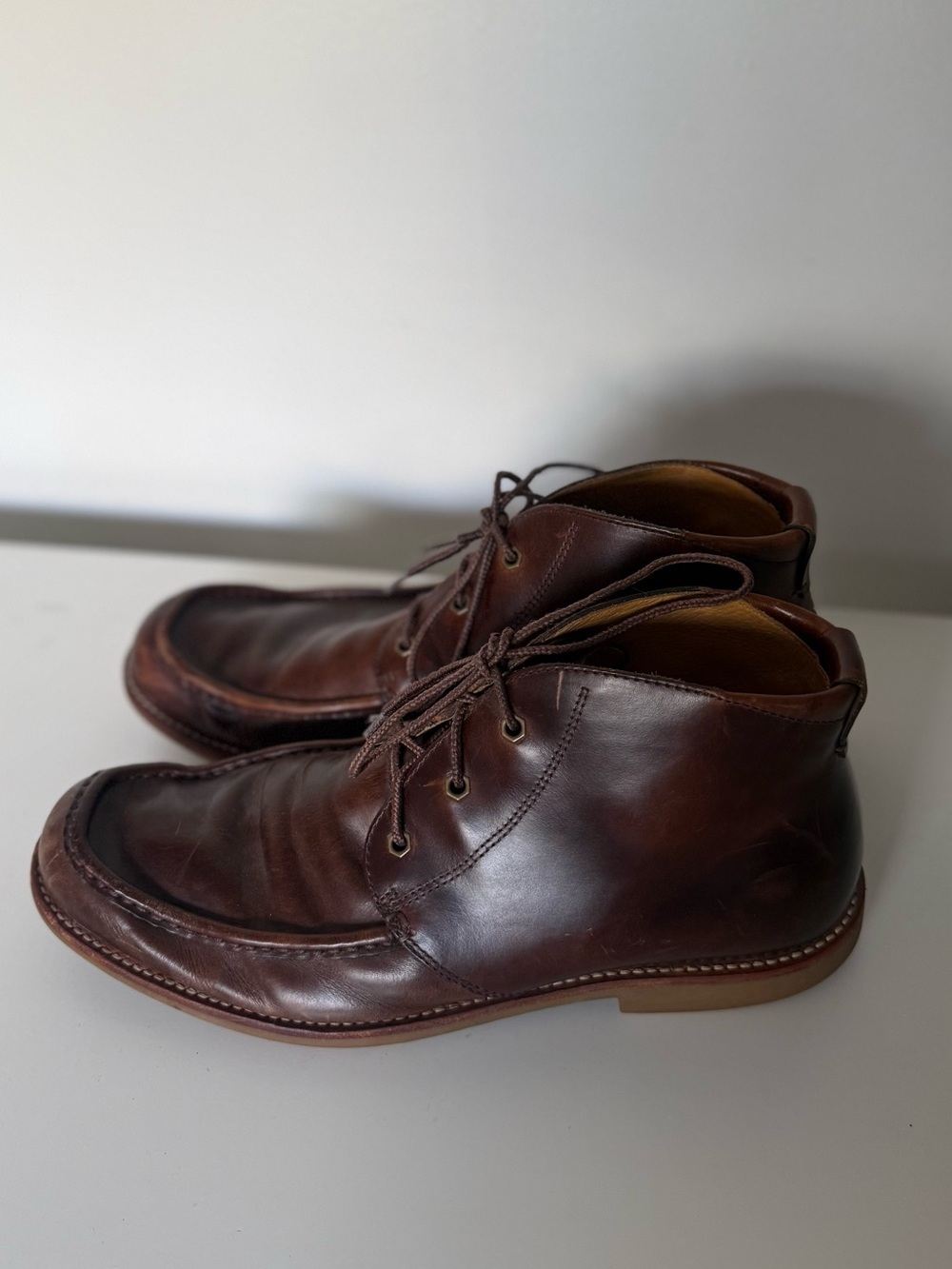 UGG Mens Via Lugarno Boots Size US 11 Leather